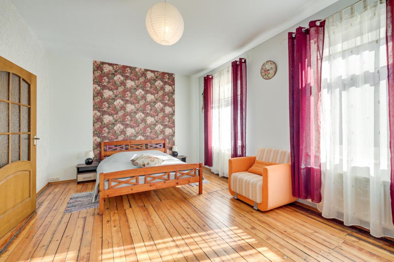 Toma Street Apartments Liepaja Exterior photo